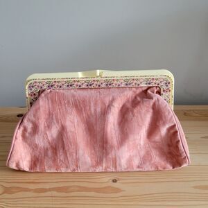 Vintage Faux Velvet Clutch Pink